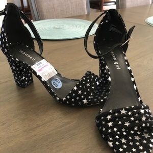 Madden Girl Black Star Wedges